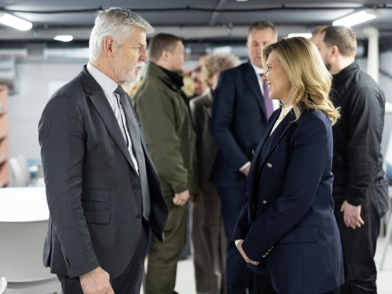 Перша леді України з Президентом Чехії відвідали одне з облаштованих на Київщині укриттів