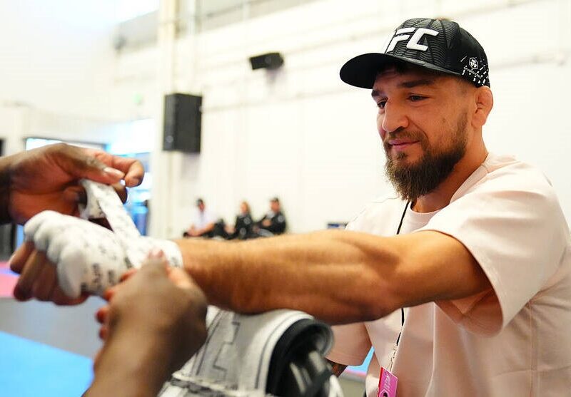 Амосов поділився деталями підготовки разом з Усиком