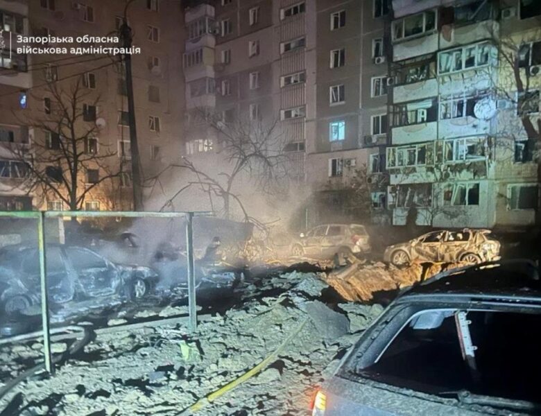 Атака на Запоріжжя: пошкоджено 12 будинків та десятки авто