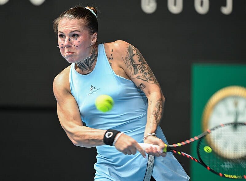 Australian Open: Олійникова вибула на старті, програвши чинній чемпіонці