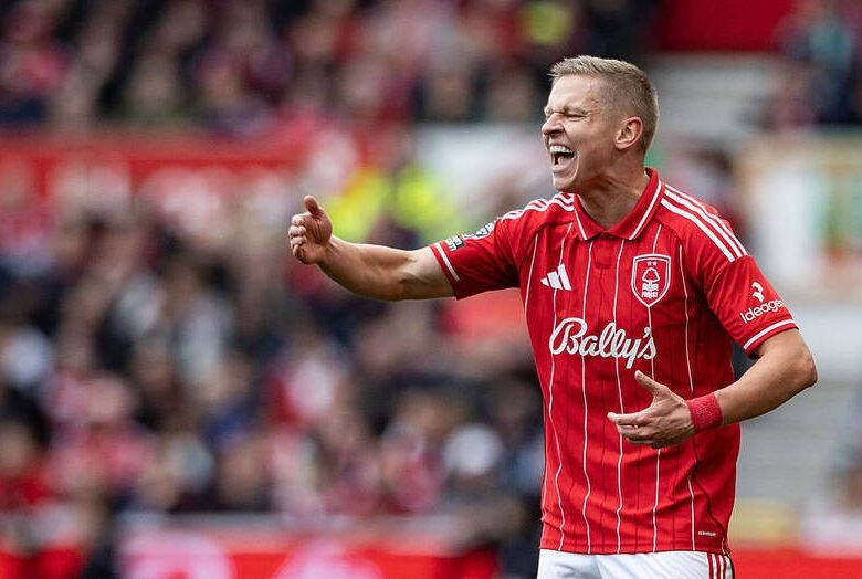 Аякс не поспішає проводити трансфер Зінченка без узгодження з Арсеналом