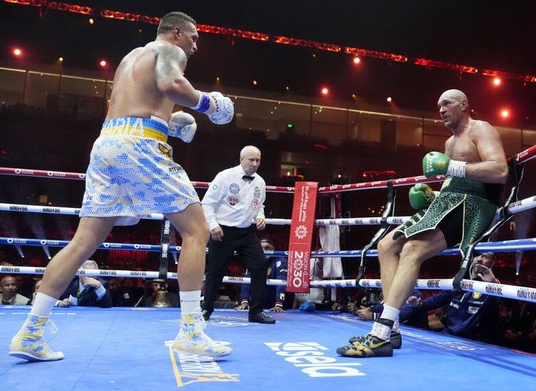 Батько Ф&rsquo;юрі заговорив про несправедливість у бою з Усиком