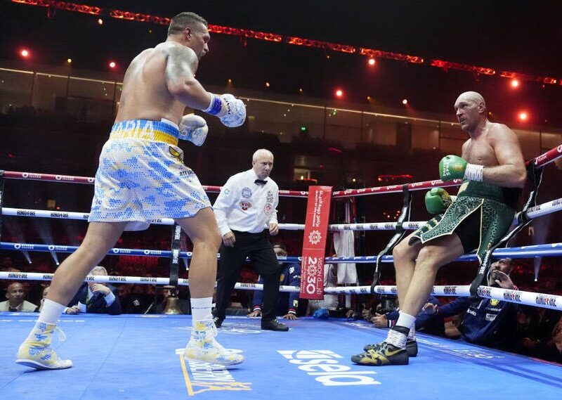 Батько Ф&rsquo;юрі заговорив про несправедливість у бою з Усиком