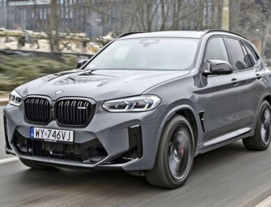 BMW X3 за пів ціни як головний військовий прокурор Сходу Микола Синельников зекономив на люксовому авто
