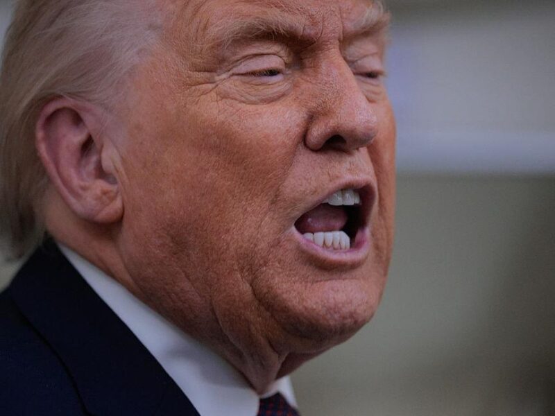 Дискомбобулятор: Трамп розповів про “секретну” зброю США