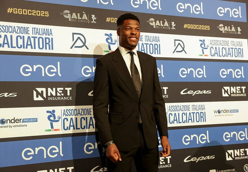 Дюмфріс об’єднує європейські клуби в зацікавленості в ньому