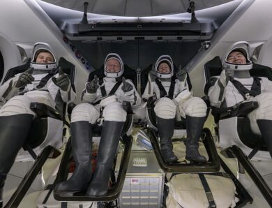 Екіпаж МКС уперше достроково повернувся на Землю