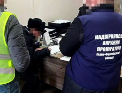 Екоцид та корупція прокуратура задокументувала порушення на 8 мільйонів у лісовому та водному фондах Франківщини