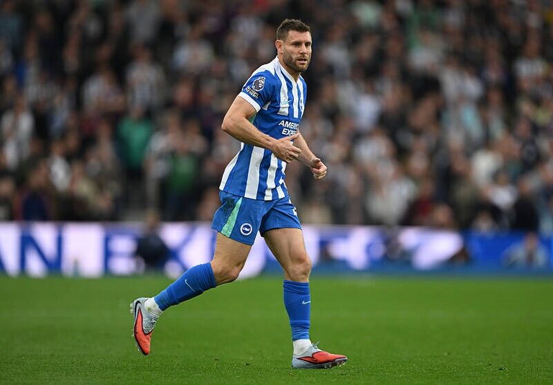 Екс-гравець Ліверпуля та Ман Сіті відзначив 25-й поспіль рік виступів в АПЛ