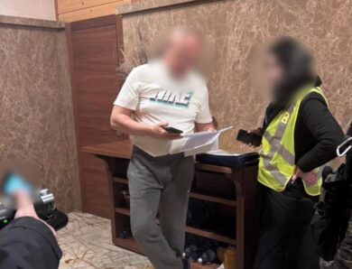 Екс-нардепу оголосили про підозру в захоплення землі в Києві