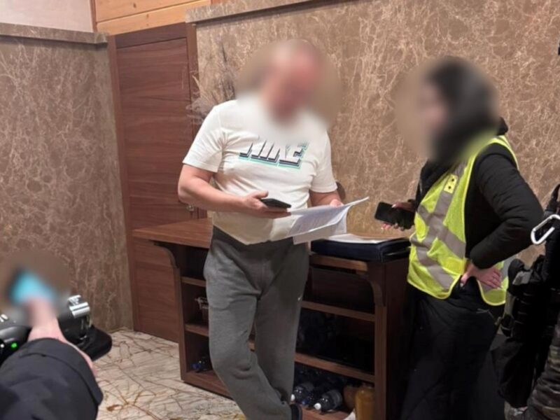 Екс-нардепу оголосили про підозру в захоплення землі в Києві