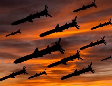 Експерти назвали, чим РФ била по Києву та області