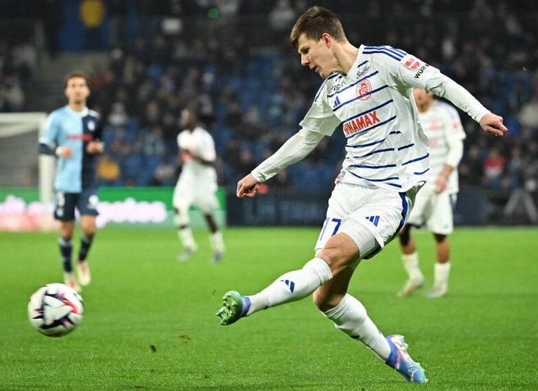 Французи розійшлися із Соболем