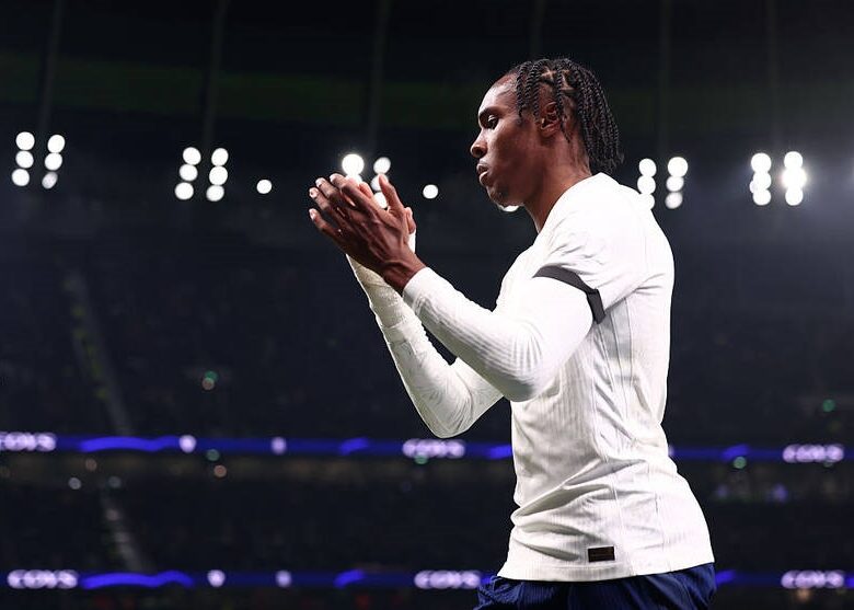 Французька Ліга 1 може побачити гру Теля, якщо його візьме Париж