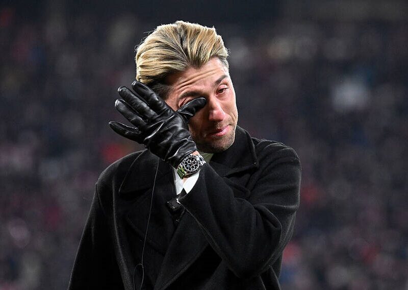 Футболіст Лейпцига попрощався з уболівальниками, виставивши по пінті пива