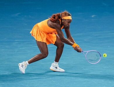 Гауфф зламала ракетку після поразки Світоліній