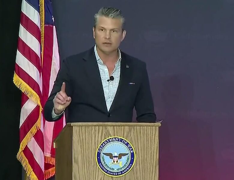 Голова Пентагона потролив російську ППО