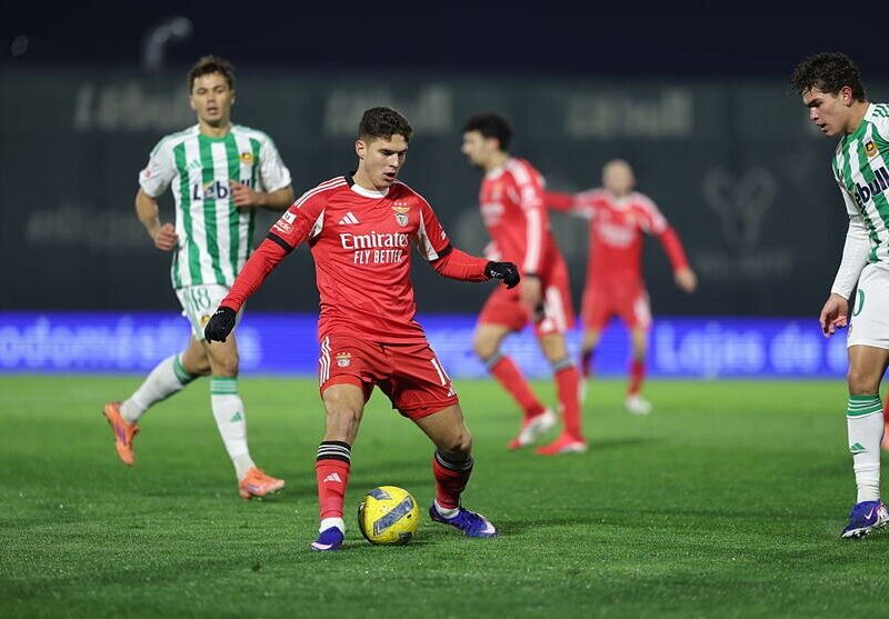 Гольовий внесок Судакова приніс Бенфіці перемогу над Ріу Аве