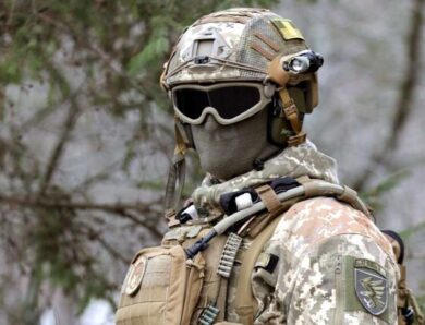 Контракт на 295 мільйонів без конкуренції АОЗ придбала шоломи у фірми з орбіти Темп-3000