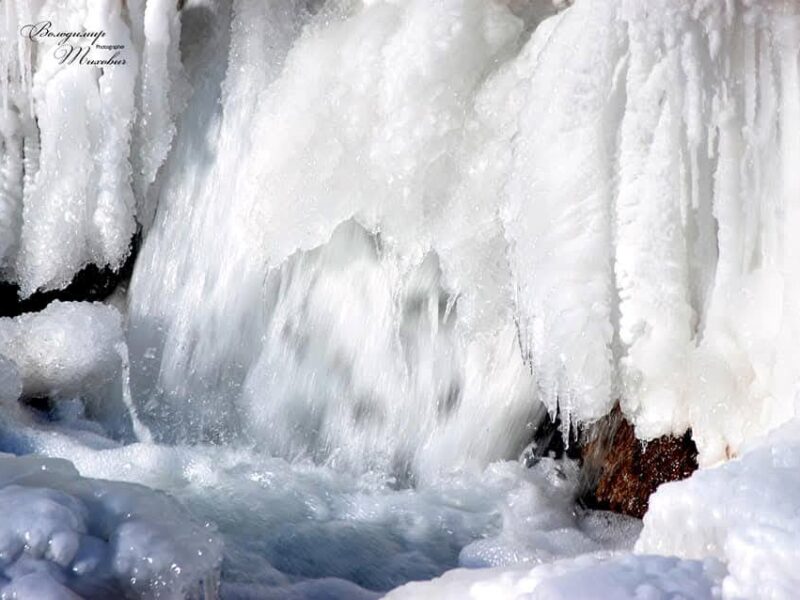 Крига повністю скувала Джуринський водоспад