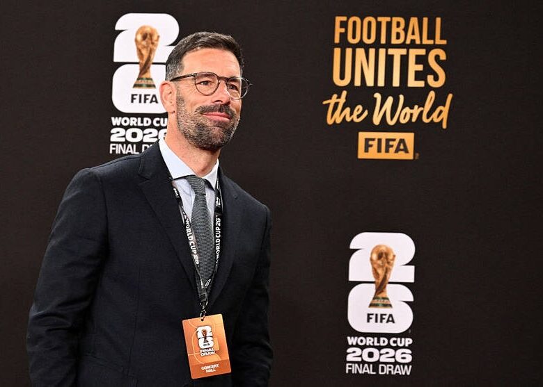 Куману в збірній Нідерландів у помічники призначений ван Ністелрой