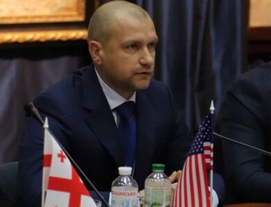 Квартири на Печерську та таунхауси в Ужгороді як оточення голови Центру судових експертиз Свінціцького збагатилося на мільйон доларів