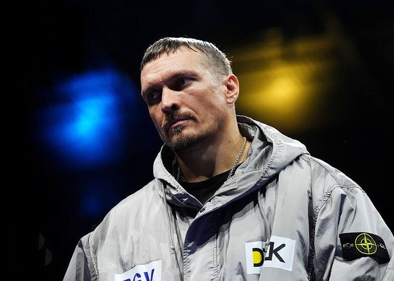 Лапін підігріває інтерес до бою Усика і Вайлдера: Із переговорів не вийшли