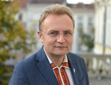 Лазня Садового за 100 мільйонів міська влада продовжує фінансувати елітний центр для чиновників замість критичних потреб міста