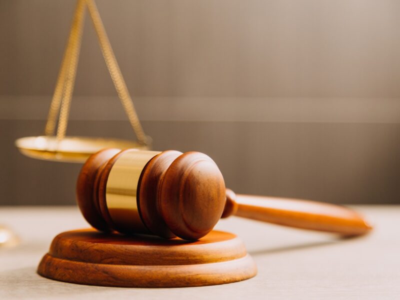 Литва судитиме шістьох іноземців за спробу теракту на оборонному заводі