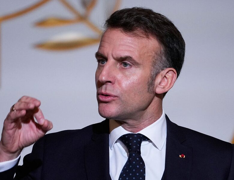 Макрон представив план розгортання французьких військ в Україні