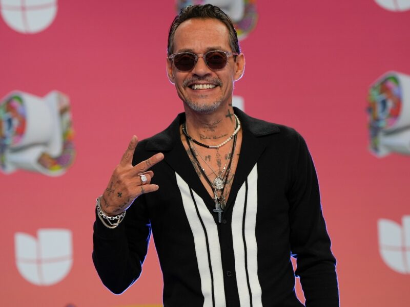 Марк Ентоні стане батьком увосьме