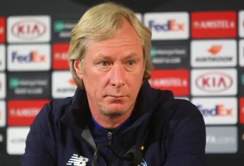 Михайличенко запевняє, що недбалого сантехніка не торкався