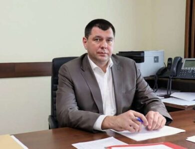 Мільйони на папері як заступник прокурора Харківщини Грюк та його підлегла роками отримують елітні пенсії через договірняки в судах