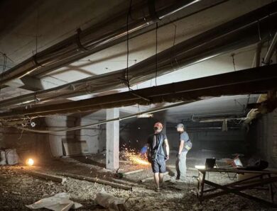 Мільйони на руїнах як ТОВ ВАЙТ побудувало схему освоєння бюджету на обстрілах та дорогах Дніпропетровщини