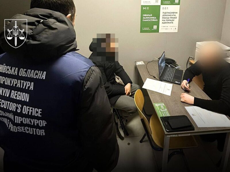 На Київщині правоохоронці вилучили дітей з небезпечних умов проживання