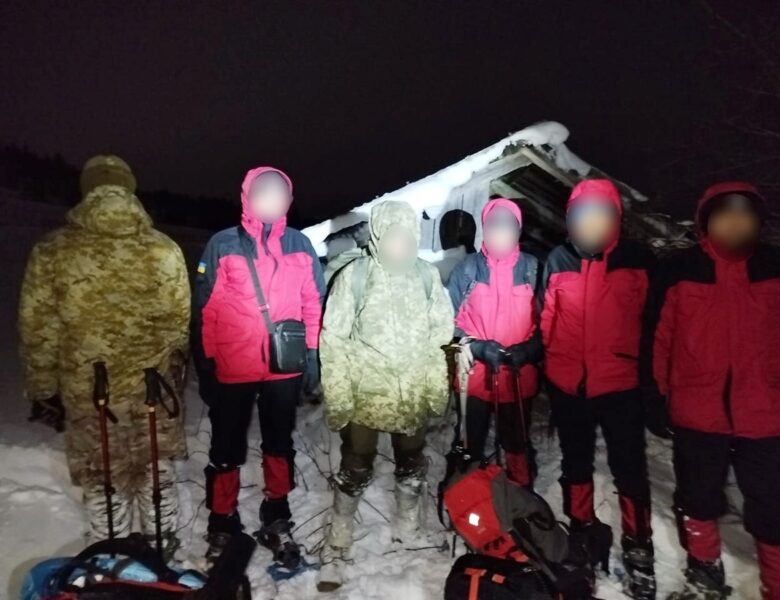 На кордоні з Румунією врятували ухилянта, який п&rsquo;ять діб блукав Карпатами