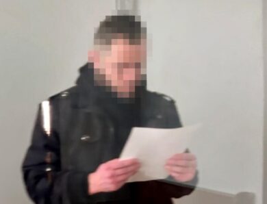 На Львівщині затримали чоловіка, що знімав порно з дівчиною-підлітком