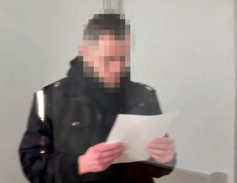 На Львівщині затримали чоловіка, що знімав порно з дівчиною-підлітком