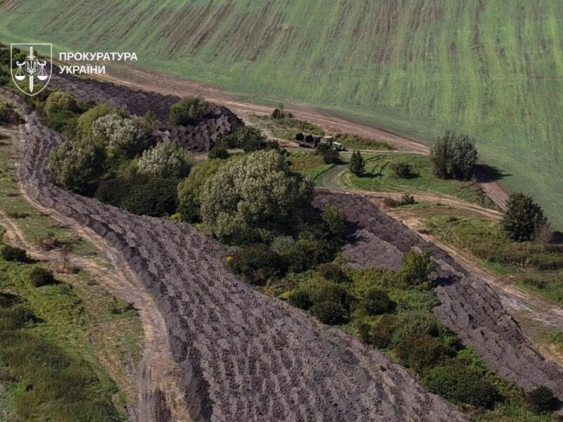 На Прикарпатті викрили екозлочини на 8 млн