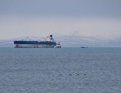 Нафтогазові доходи Росії рухнули до мінімуму 2020 року