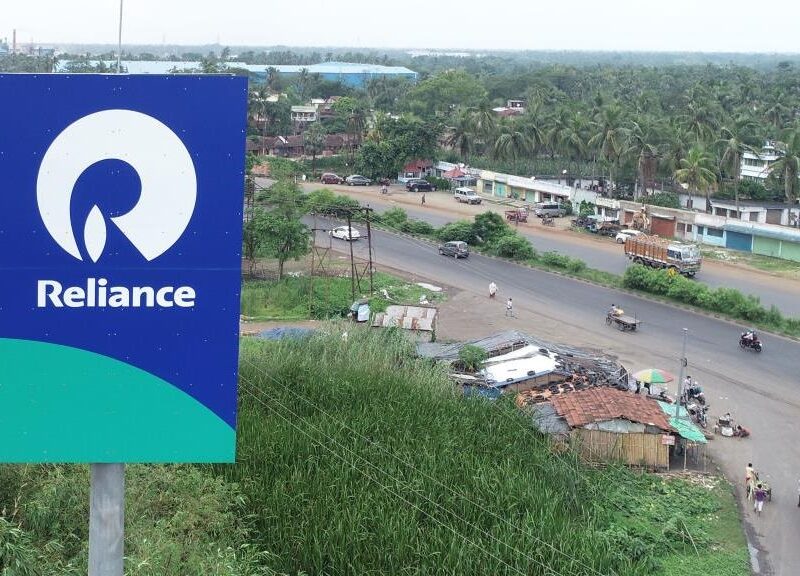 Найбільший НПЗ Індії “відхрестився” від нафти з РФ після погроз Трампа