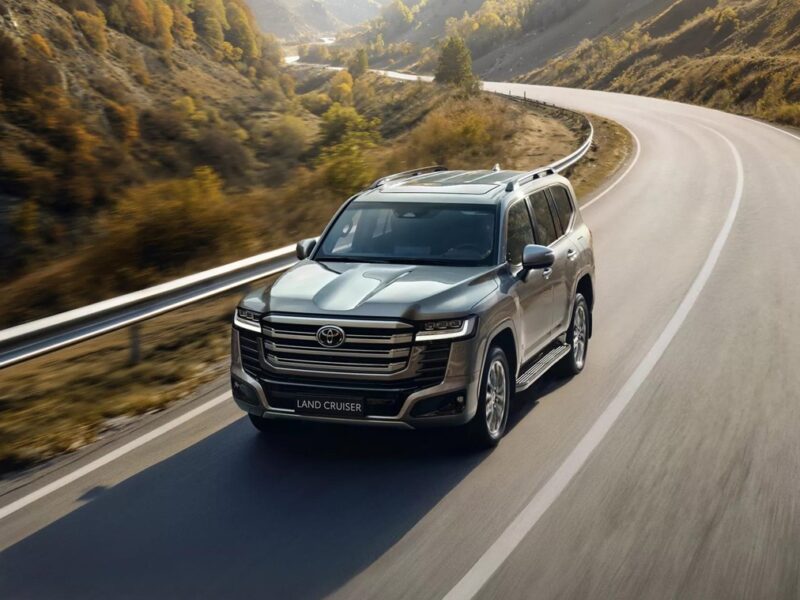 Найпотужніший Toyota Land Cruiser виходить на європейський ринок