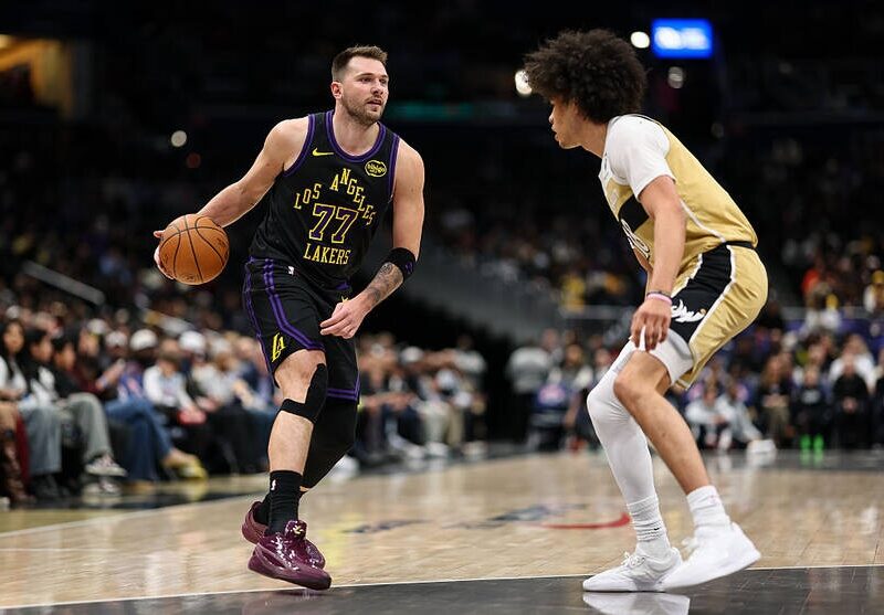 НБА: Лейкерс впевнено обіграли Вашингтон