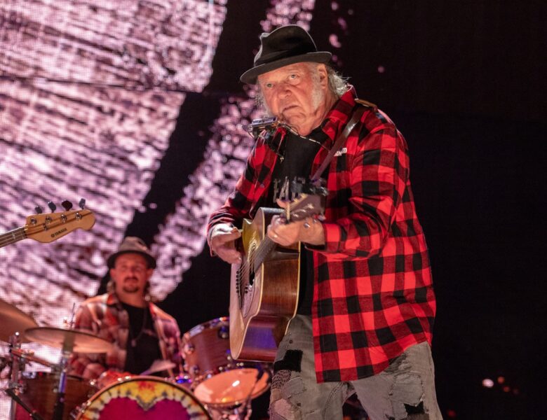 Ніл Янг підтримав Гренландію на тлі заяв США