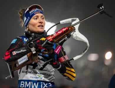 Німецькі біатлоністи, що перемогли в синглміксті в Чехії, позбулися медалей