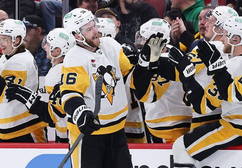 НХЛ: Колорадо зазнає фіаско в Канаді