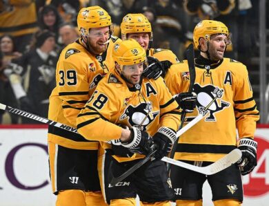 НХЛ: Монреаль зупинив переможну ходу Кароліни