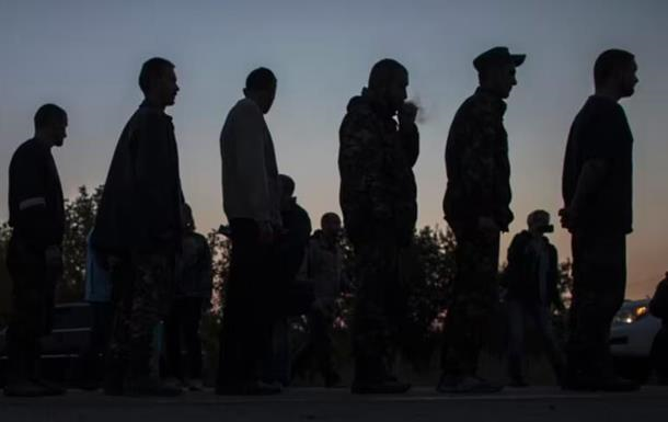 Обмін полонених відкладається – Зеленський