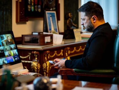 Опалення у Києві: Зеленський доручив “розібратися”