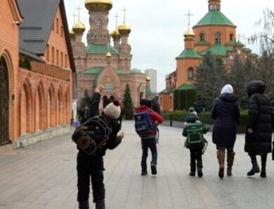 Підпільна школа УПЦ: настоятель монастиря виїхав з України – ЗМІ
